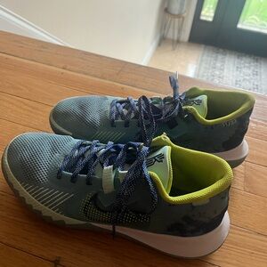 Kyrie Nike mens sneakers